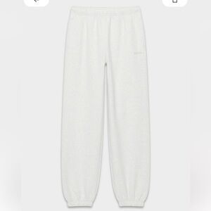 ARITZIA TNA SWEATPANTS